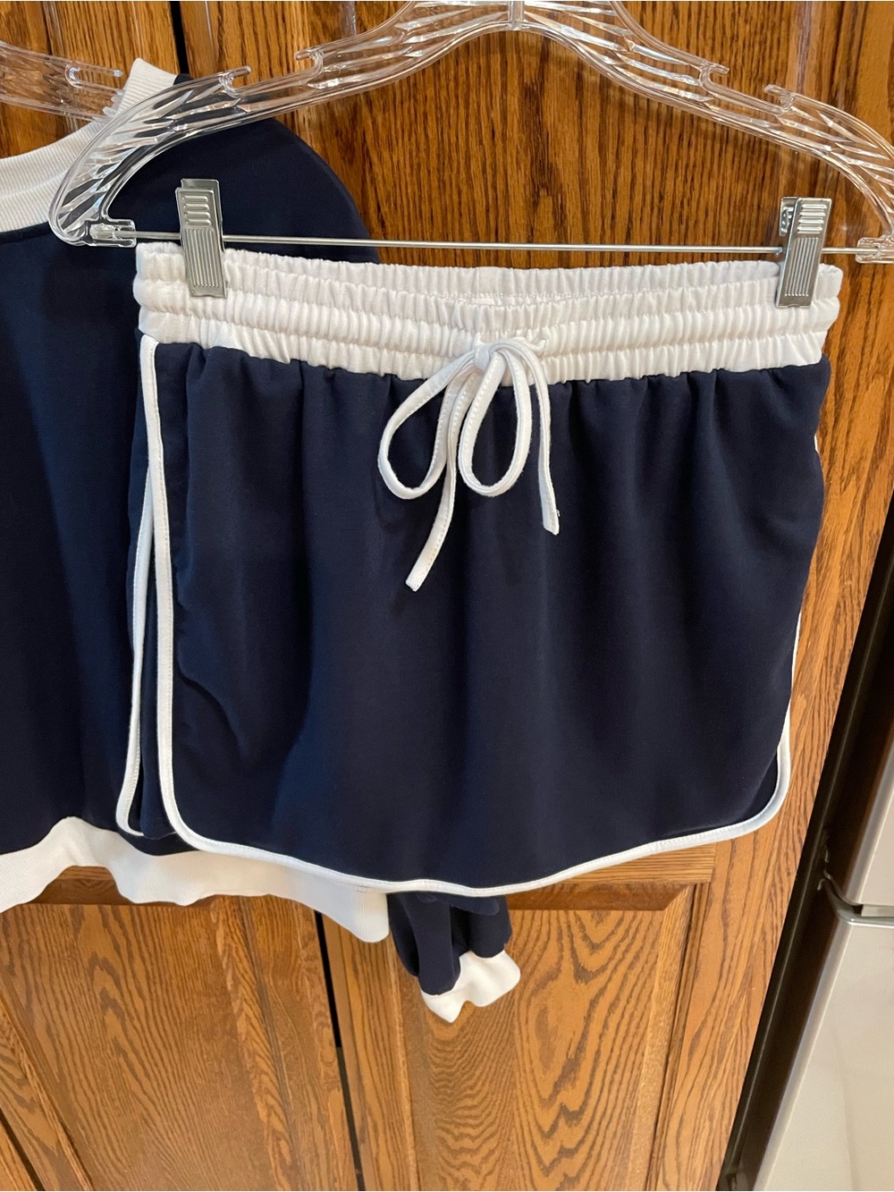 Cozy Navy and White Contrast Trim Lounge Set - Picture 2 of 5